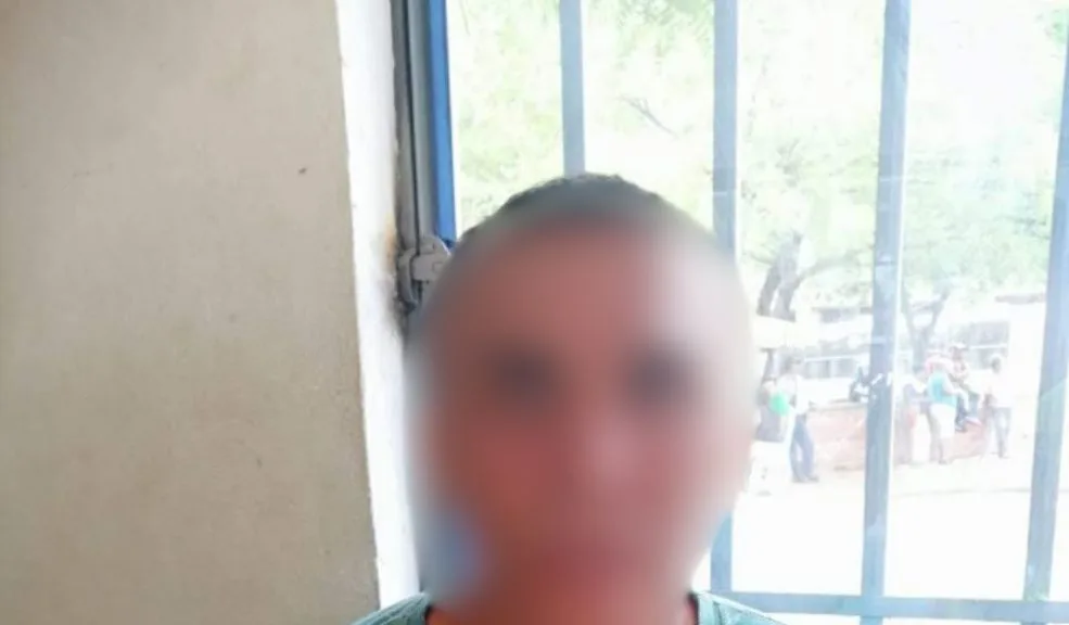 En Girardot casi matan a alias 'Pepsi' Las autoridades de Girardot (Cundinamarca) buscan a los responsables del ataque a E. Martínez, conocido con el alias de 'Pepsi'.