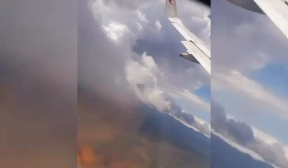 En video: avión de Avianca que venía para Bogotá sufrió choque con un ave 1 En video: avión de Avianca que venía para Bogotá sufrió choque con un ave Un vuelo de Avianca que cubría la ruta Popayán-Bogotá se vio obligado a realizar un aterrizaje preventivo tras el impacto de un ave en una de sus turbinas.