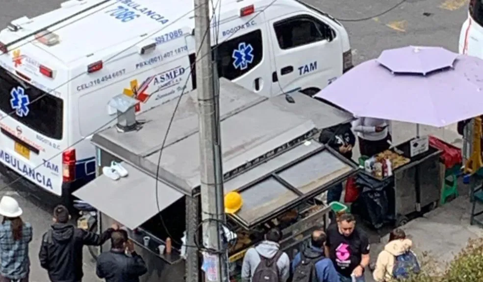 Chapinero: explosión de pipeta de gas desata debate sobre la venta informal El concejal Juan David Quintero expuso en redes sociales la explosión de una pipeta de gas en un puesto de venta informal ubicado en Chapinero, frente a la Clínica Los Nogales, denunciando “el riesgo que enfrenta la comunidad por tener vendedores ambulantes invadiendo el espacio público y las vías”. La afirmación desató un debate en redes sociales frente a la informalidad.