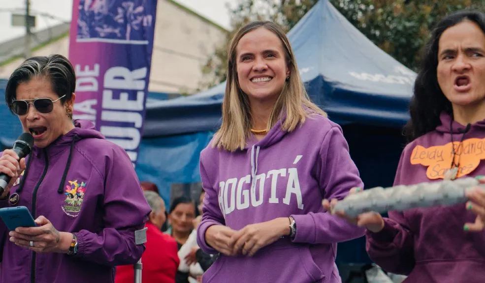 Conozca las actividades que se desarrollarán en Bogotá por el 25N 1 Conozca las actividades que se desarrollarán en Bogotá por el 25N El 25 de noviembre se conmemora el Día Internacional de la Eliminación de la Violencia contra la Mujer. Es por ello que, desde el Distrito, se desarrollará un conjunto de actividades desde hoy y en los próximos días en diferentes localidades.