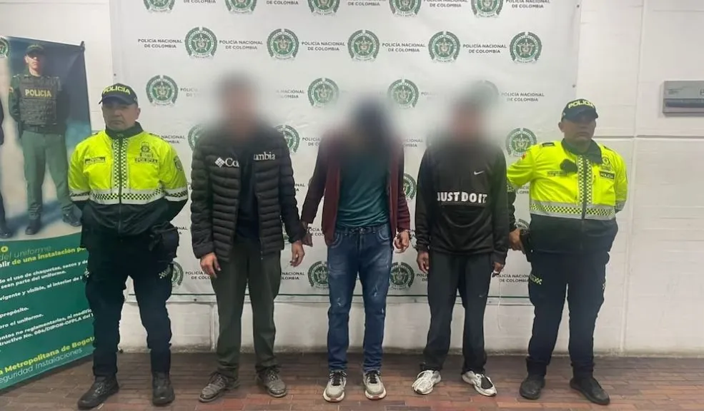 En Ciudad Bolívar: capturados tres individuos tras ataque armado en un bar Tiroteo en un bar de Ciudad Bolívar deja dos muertos; tres sospechosos fueron capturados por la Policía.