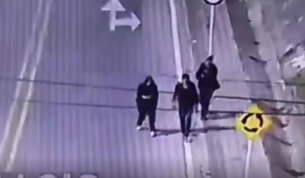 En Ciudad Bolívar: capturados tres individuos tras ataque armado en un bar Tiroteo en un bar de Ciudad Bolívar deja dos muertos; tres sospechosos fueron capturados por la Policía.