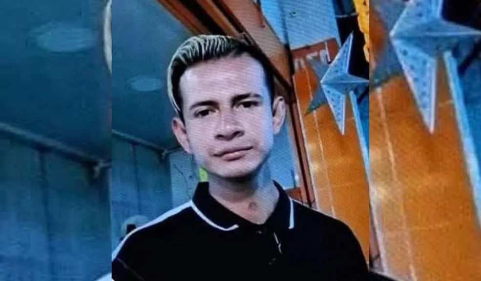 En Fusagasugá lloran a Germán Eduardo, quien murió en su casa en medio de las llamas Las autoridades investigan el fallecimiento de Germán Eduardo Ibáñez, un trabajador de motocarro conocido en Fusagasugá. El cuerpo fue hallado dentro de una vivienda que previamente había sido consumida por las llamas. Se esperan los resultados de la investigación para esclarecer las causas del deceso.