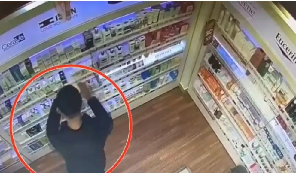 En Usaquén: capturan a hombre señalado de cometer cuatro hurtos a droguerías en un solo día 2 En Usaquén: capturan a hombre señalado de cometer cuatro hurtos a droguerías en un solo día En Usaquén, la Policía Metropolitana de Bogotá detuvo un hombre que, al parecer, habría protagonizado varios hurtos en droguerías en el mismo día.