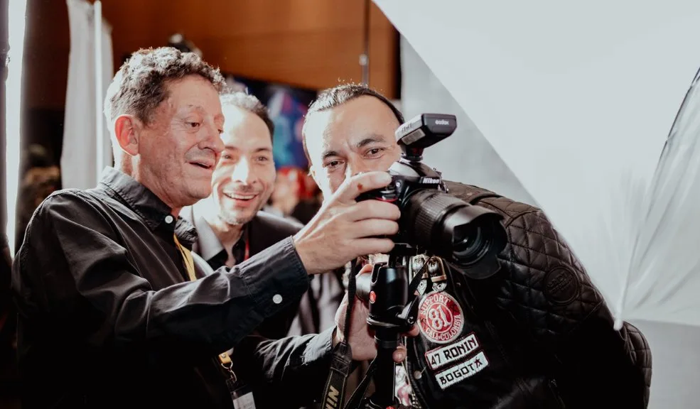 ¿Le gusta la fotografía? Los tesos de este arte darán una 'Masterclass' en Bogotá Este jueves arranca en Bogotá una nueva edición del Masterclass, Festival Internacional de Fotografía, donde expertos internacionales compartirán sus conocimientos. Le informamos quiénes son los invitados y lo que encontrará en el evento.