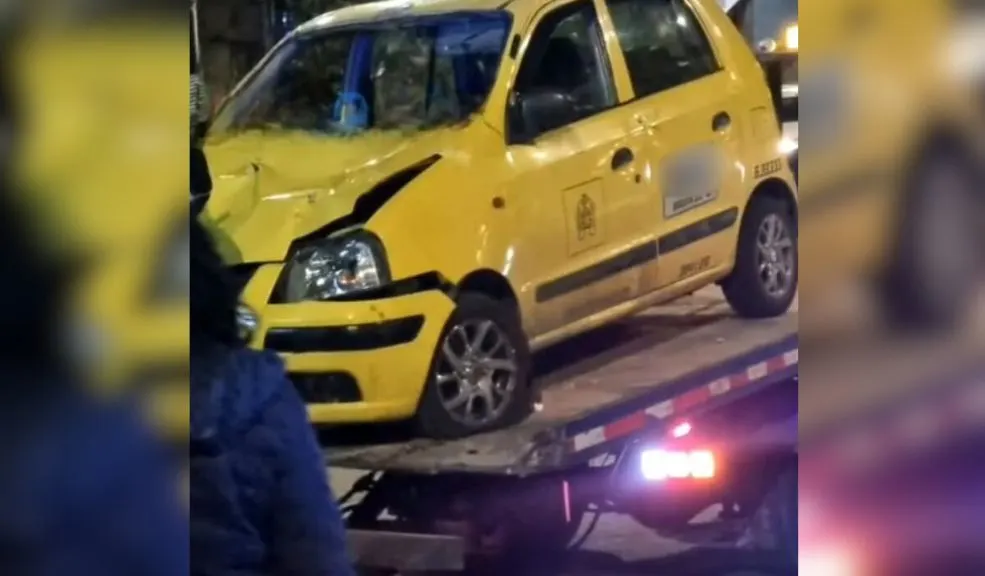 Falleció uno de los menores arrollados por el taxista ebrio en San Cristóbal 2 Falleció uno de los menores arrollados por el taxista ebrio en San Cristóbal Se ha confirmado el desenlace más trágico del accidente en San Cristóbal: falleció Karol Stephania Arturo Torres, la adolescente de 15 años arrollada por un taxista ebrio.