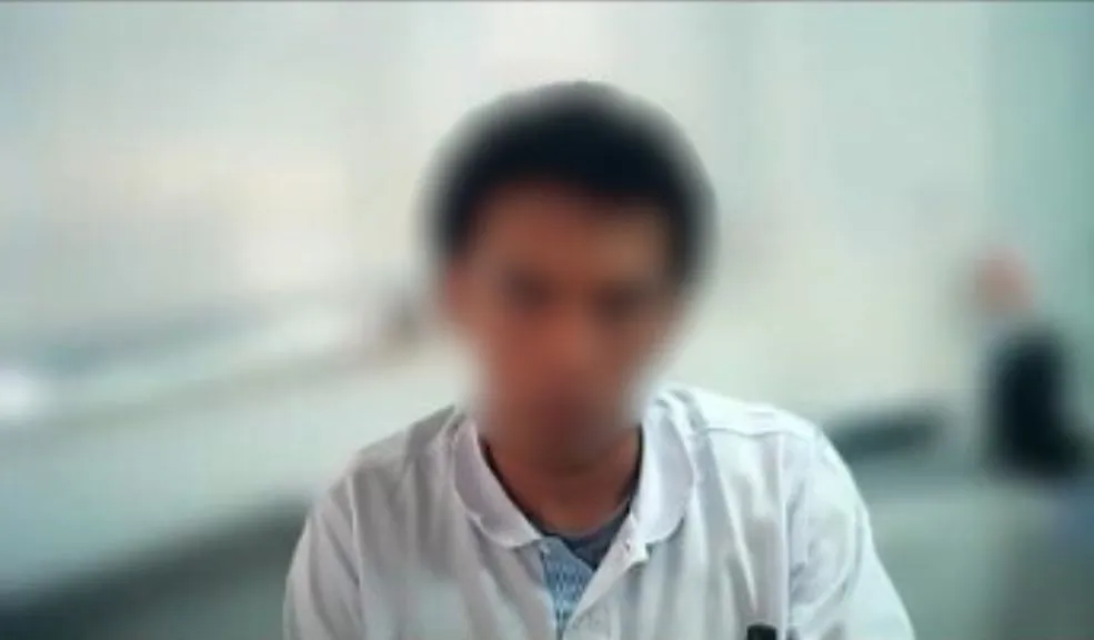 Evalúan medida de aseguramiento contra Ricardo González por crimen de estudiante de Los Andes La atención judicial se centra a esta hora en Ricardo González, el segundo implicado en la brutal golpiza que causó la muerte del estudiante Jaime Esteban Moreno en Chapinero.
