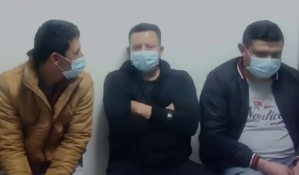 Autoridades capturaron tres policías y un civil por transportar droga y panfletos del ELN