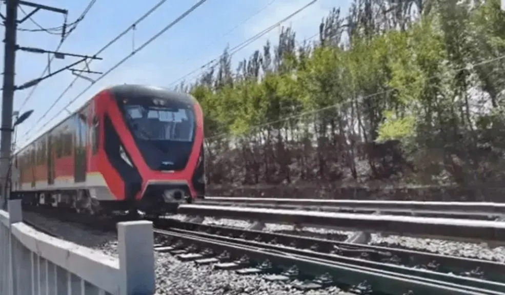 Se accidentaron tres vagones del Metro de Bogotá: esto es lo que se sabe 1 Se accidentaron tres vagones del Metro de Bogotá: esto es lo que se sabe La empresa Metro de Bogotá confirmó que tres vagones destinados a la Línea 1 sufrieron un accidente mientras se encontraban en China. Los vagones tuvieron que ser devueltos a la fábrica con el fin de diagnosticar su estado.