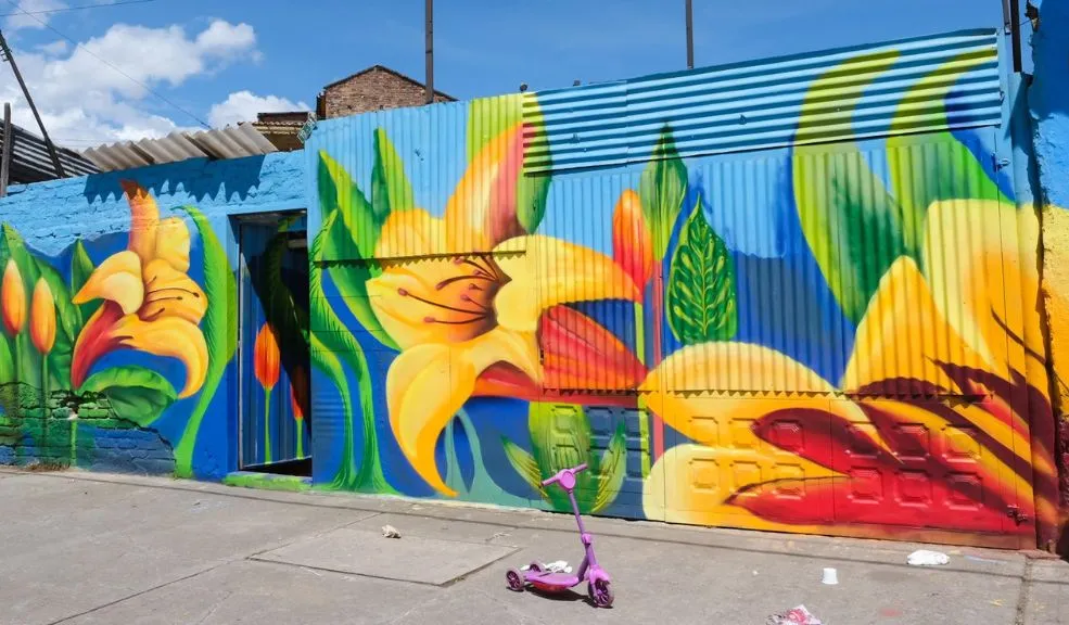 Transformación total de la Calle 19 con Carrera 19: renace el corazón de Los Mártires La olvidada Calle 19 con Carrera 19 resurge: de abandono total a un vibrante espacio lleno de arte y vida comunitaria.