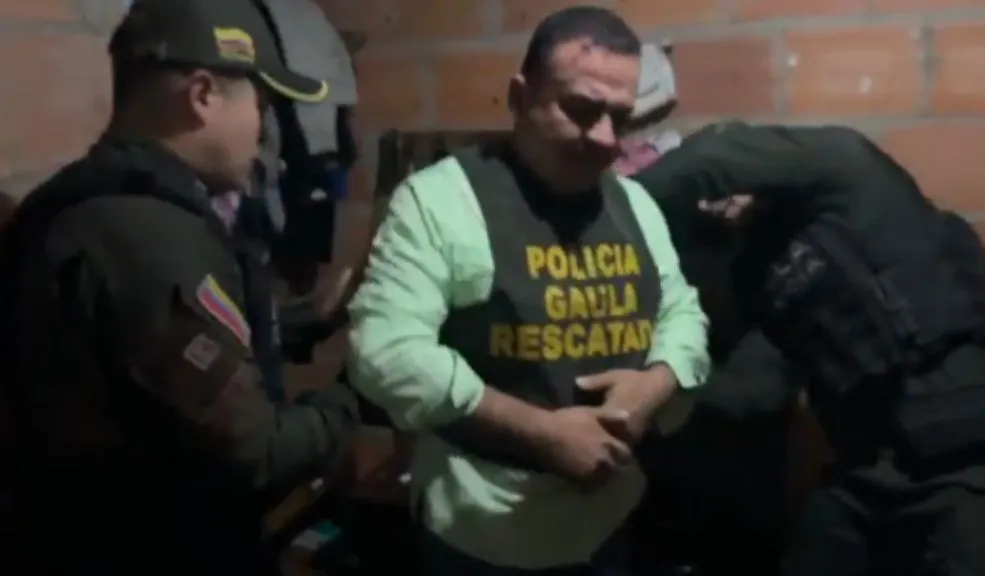 Cae estructura que habría secuestrado al alcalde de Chimichagua, Cesar, en Soacha El GAULA de la Policía Nacional logró el rescate del alcalde de Chimichagua, César, José David Rocha Quintero, quien había sido secuestrado en Soacha, Cundinamarca.