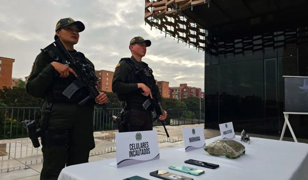 Desarticulan las bandas ‘Los Coyotes’ y ‘Los Calibradores’, dedicadas a la extorsión en Usme Las autoridades lograron desmantelar dos peligrosas estructuras criminales dedicadas a la extorsión sistemática en la localidad de Usme y diferentes zonas al sur de Bogotá.