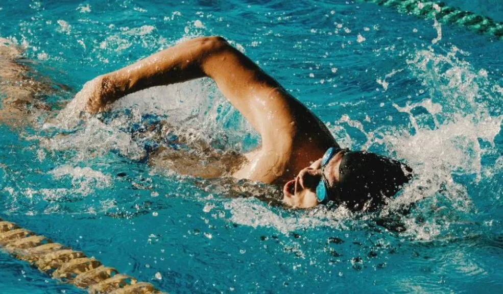 Aliste el traje de baño: Centros Felicidad abren cursos vacacionales de natación para todas las edades La Alcaldía habilitó los cupos para los cursos de natación de diciembre. Las inscripciones oficiales ya están disponibles en el Portal Ciudadano del IDRD. Le contamos cómo hacerlo.