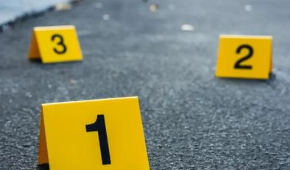 Asesinan a Camila Andrea mientras trabajaba en una estación de gasolina 2 Asesinan a Camila Andrea mientras trabajaba en una estación de gasolina Una mujer de 32 años fue asesinada mientras trabajaba en una estación de gasolina en Algeciras, Huila. El crimen es investigado por las autoridades.