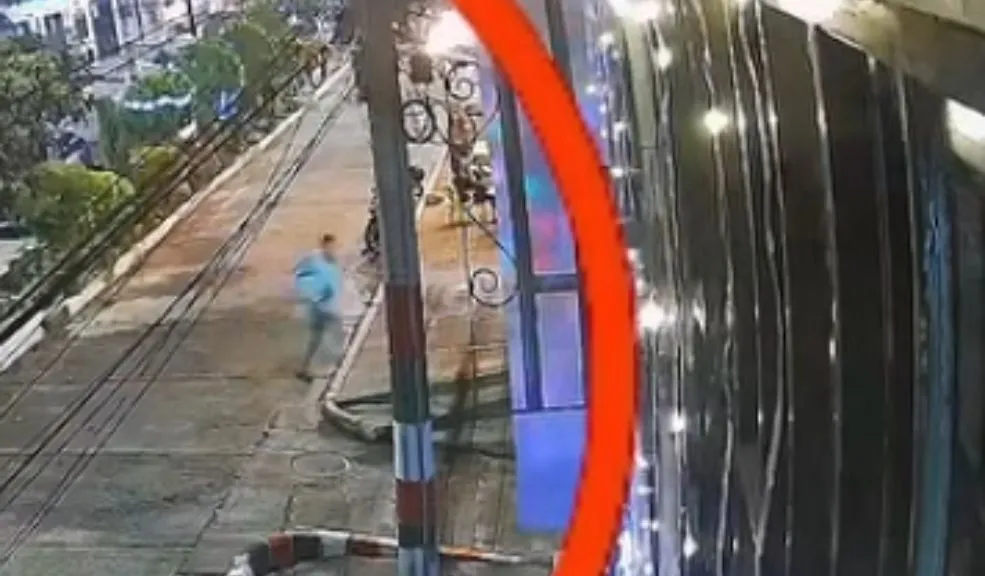Cundinamarca: cae tremenda joya en hurto frustrado en Fusagasugá C. Sánchez, un hombre señalado de intentar cometer un hurto en el municipio de Fusagasugá (Cundinamarca), fue capturado gracias a la rápida reacción de las autoridades, que evitaron un robo de alto valor. El hecho generó alarma en el sector, luego de que se registrara un intercambio de disparos.