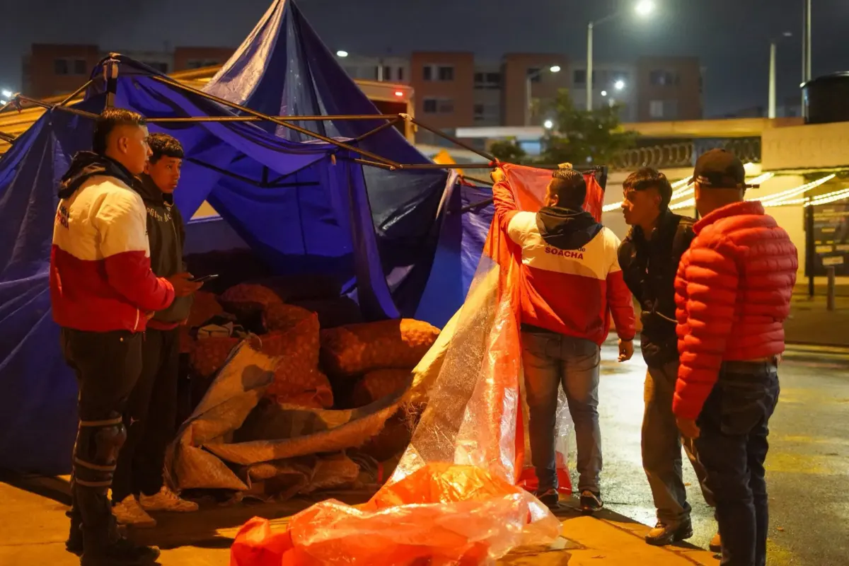 En Ciudad Verde: realizan operativo de recuperación de espacio público 3 En Ciudad Verde: realizan operativo de recuperación de espacio público Un operativo de la Alcaldía de Soacha permitió retirar 25 tráileres que ocupaban de forma irregular el espacio público y obstaculizaban la movilidad.