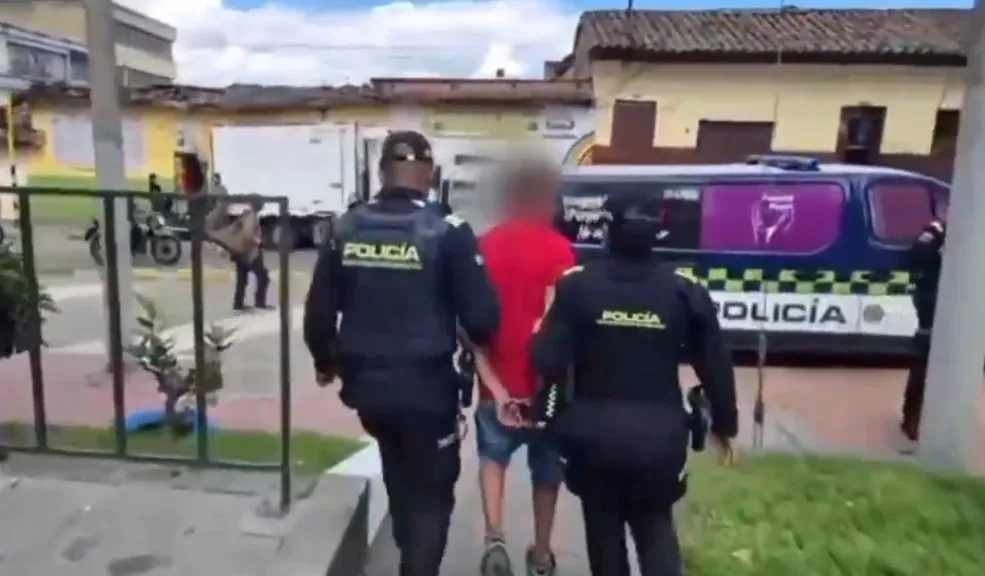 En Santa Fe: un hombre fue capturado con 35 kilos de marihuana 1 En Santa Fe un hombre fue capturado con 35 kilos de marihuana