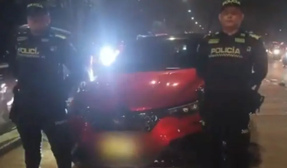 En Castilla: Policía frustra hurto de camioneta con persecución desde Engativá 1 En Castilla: Policía frustra hurto de camioneta con persecución desde Engativá Una persecución entre Engativá y Castilla (Kennedy) le permitió a la Policía recuperar una camioneta robada y capturar al presunto responsable.