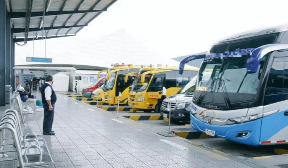 Más de 13 millones de pasajeros se movilizarán por carretera en fin de año El transporte intermunicipal en el país entra en su etapa de mayor actividad con la movilización prevista de 13,2 millones de usuarios durante el último mes del año.