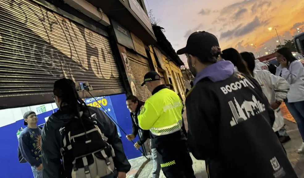 Operativo distrital decomisó 1.842 kilos de pólvora en 72 horas En apenas 72 horas, Bogotá incautó 1.842 kilos de pólvora, un golpe contundente al comercio ilegal que pone en riesgo a la ciudad en plena temporada navideña.