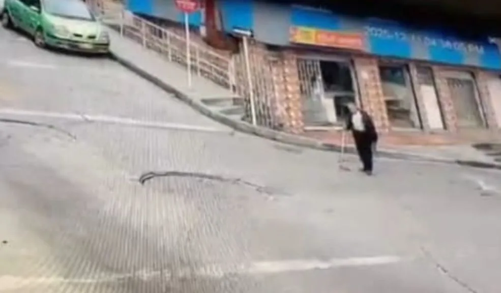 Bus del SITP arrolló a un invidente en Bogotá