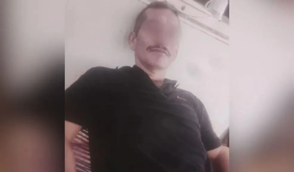Tocaima: pa' la cana la pareja de Ana, señalado de asesinarla mientras dormía 1 Tocaima: pa' la cana la pareja de Ana, señalado de asesinarla mientras dormía El sábado 22 de noviembre, en la zona rural del municipio de Tocaima (Cundinamarca), Ana Alejandra Ricardo Calderón, de 37 años, fue asesinada con un hacha mientras dormía, presuntamente por su pareja sentimental, quien huyó del lugar.