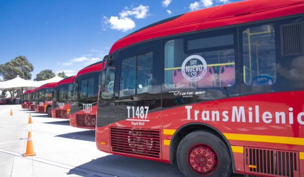 TransMilenio lanza la ruta E48–G48 para conectar directamente Soacha con Bogotá Las nuevas rutas E48 y G48 ofrecerán un viaje directo entre Soacha y Bogotá, con paradas clave y horarios diseñados para agilizar los desplazamientos miles de usuarios.