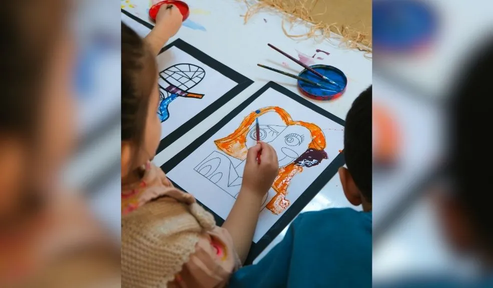 Abren inscripciones para jardines infantiles del Distrito 2 Abren inscripciones para jardines infantiles del Distrito La Secretaría Distrital de Integración Social (SDIS) anunció la disponibilidad de más de 10.000 cupos para que niñas y niños en su primera infancia puedan asistir a jardines infantiles del Distrito.