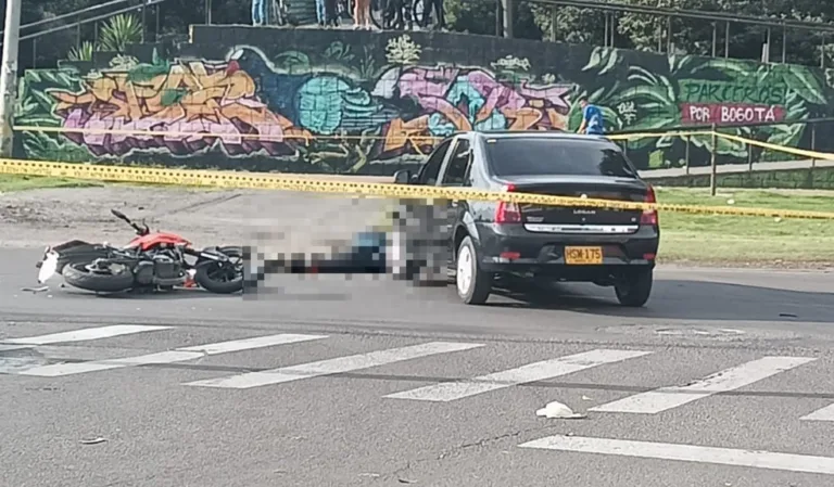 Accidente en Kennedy motociclista murió en un choque con un automóvil