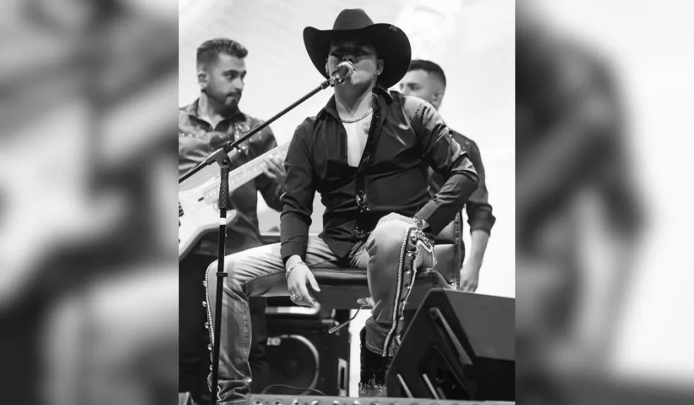 'Aventurero en el cielo', el tema con el que artistas de música popular despiden a Yeison Jiménez En una canción cargada de sentimiento, artistas y colegas de la música popular de Yeison Jiménez crearon el tema 'Aventurero en el cielo' para darle su último adiós. En este emotivo homenaje participaron Pipe Bueno, Jessi Uribe, Alzate, Ciro Quiñónez, Luis Alfonso, Francy, Arelys Henao, Jhonny Rivera, Paola Jara y El Charrito Negro.