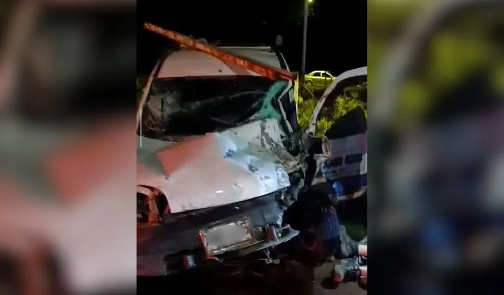 Cundinamarca: nueve heridos en siniestro vial en Ubaté Una grave emergencia vial se registró en Cundinamarca y generó momentos de angustia entre quienes transitaban por el sector. Un choque de gran magnitud en la vía Zipaquirá–Ubaté tuvo como saldo nueve personas lesionadas, en su mayoría pasajeros de un bus de servicio intermunicipal que colisionó contra una camioneta particular.