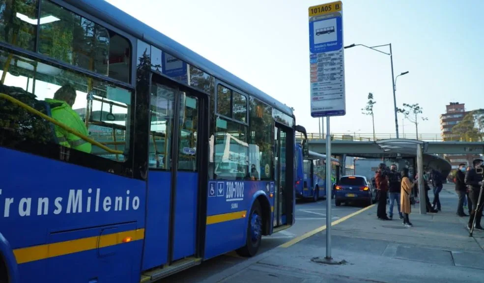 Distrito propone tarifa del transporte público para 2026 El Distrito dejó publicado para comentarios el proyecto de decreto que fija la tarifa plena del Sistema Integrado de Transporte Público para 2026