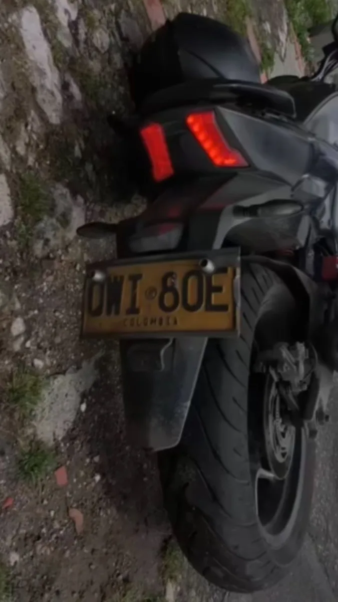 En Teusaquillo: persecución terminó en la captura de dos presuntos fleteros 1 En Teusaquillo: persecución terminó en la captura de dos presuntos fleteros Una intensa persecución policial culminó con la captura de dos presuntos delincuentes en la localidad de Teusaquillo.