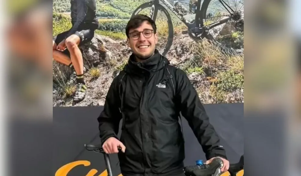"Me ha encantado viajar el país con la moto": las palabras que grabó el estudiante alemán antes de ser asesinado durante robo Lo que debía ser una travesía de aventura por el extremo norte del país terminó en un hecho de violencia que hoy enluta a la comunidad académica.