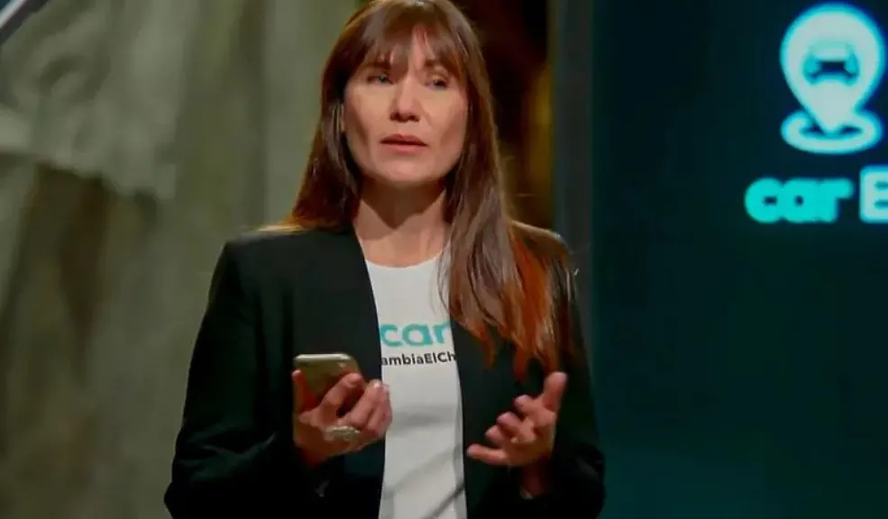 Nueva pieza clave en el asesinato con frambuesas envenenadas: otra mujer estaría vinculada en el caso 1 Nueva pieza clave en el asesinato con frambuesas envenenadas: otra mujer estaría vinculada en el caso Un revelador testimonio de 12 páginas, entregado por un domiciliario a la Fiscalía, permitió reconstruir los momentos previos a la tragedia ocurrida en abril de 2025.