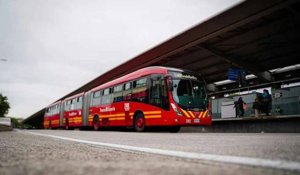 Nuevo portal de TransMilenio en el norte de Bogotá 2 Nuevo portal de TransMilenio en el norte de Bogotá Un nuevo portal de TransMilenio se construirá en el sector de BIMA, al norte de Bogotá, con el objetivo de reducir los tiempos de viaje y mejorar la movilidad de los usuarios del sistema.