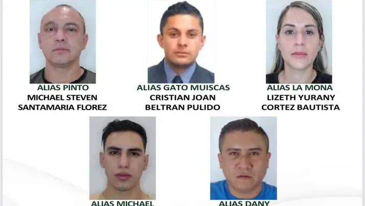 Policía difunde cartel de los más buscados en Bogotá vinculados a hurto y homicidio La Policía de Bogotá publicó el cartel de los cinco delincuentes más buscados por su presunta participación en hurtos y homicidios en la capital. Integrarían la estructura criminal conocida como ‘Los Egolios’.