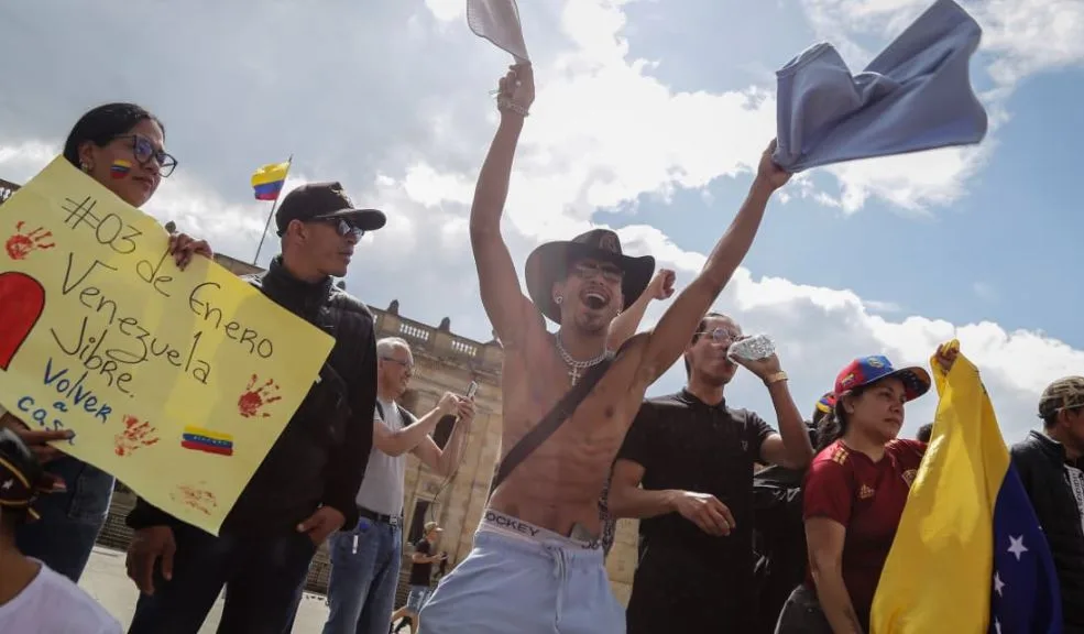 Venezolanos celebran en Bogotá la captura de Maduro 