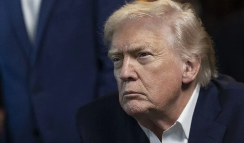 Trump dice que ya no pensará solo en la paz, luego de no recibir el Nobel Una nueva crisis diplomática sacude el panorama internacional tras conocerse un polémico mensaje del presidente de Estados Unidos, Donald Trump, dirigido al primer ministro de Noruega, Jonas Gahr Store.