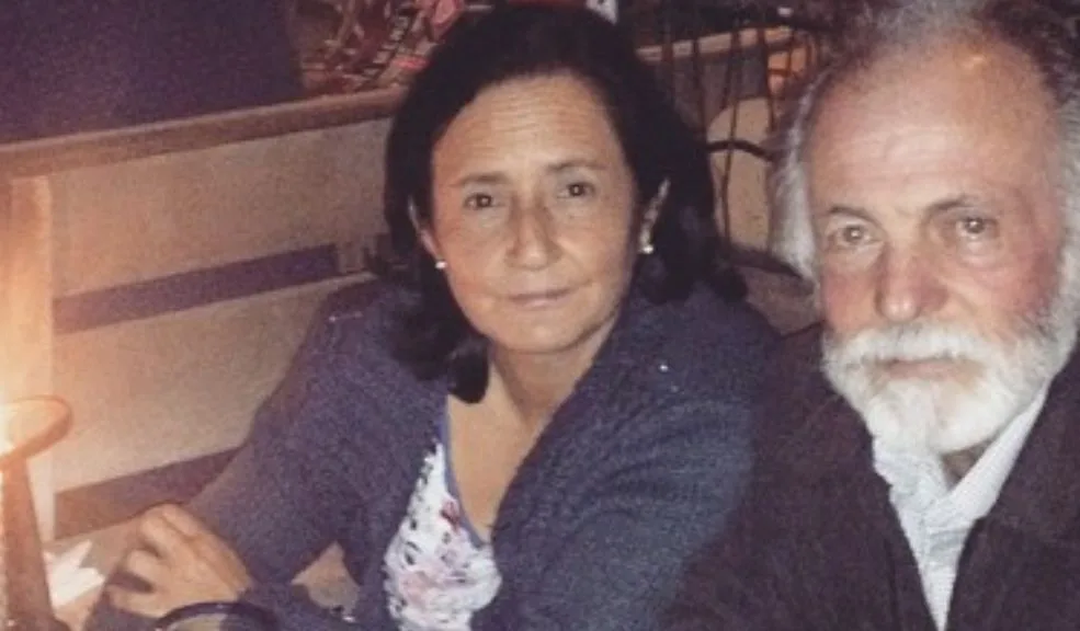 Santiago y Clara, los dos inocentes que murieron en el accidente múltiple de la Av. 68 Santiago Rodríguez Montero y Clara Lucía León Bernal, ambos de 68 años, fueron dos de las víctimas mortales que dejó una persecución que terminó en un violento choque, presuntamente provocado por el conductor de una camioneta que habría intentado hacer justicia por mano propia.