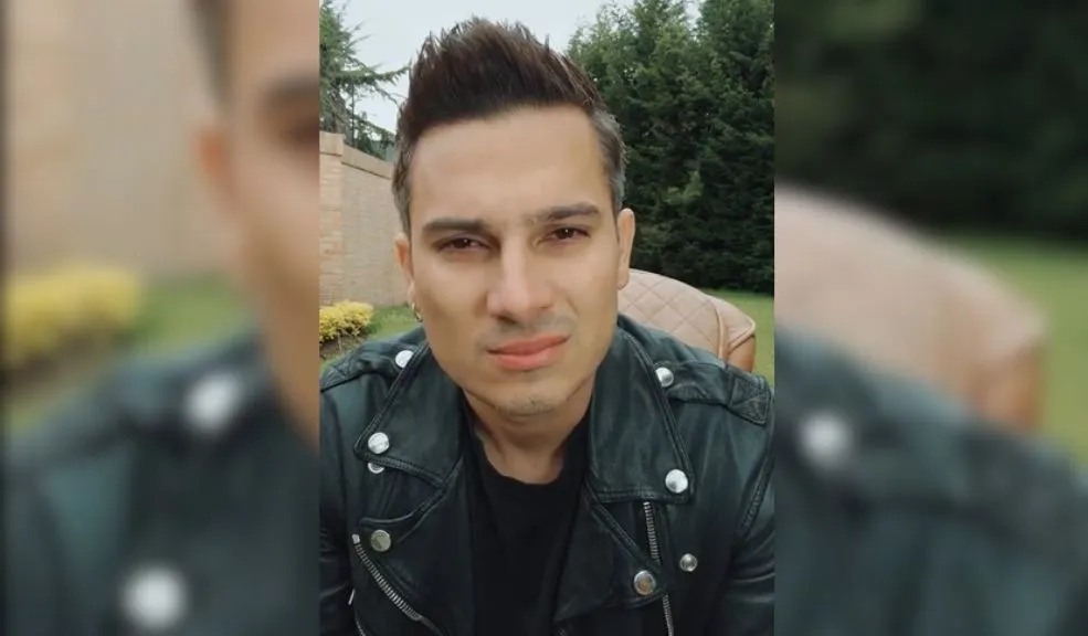 “Si yo siento lo que siento...”: Pipe Bueno le habló a esposa de Yeison Jiménez Pipe Bueno se quebró en lágrimas y dijo que nunca pensó que el pasado 31 de diciembre sería la última vez iba a cantar con su amigo y colega fallecido, Yeison Jiménez.