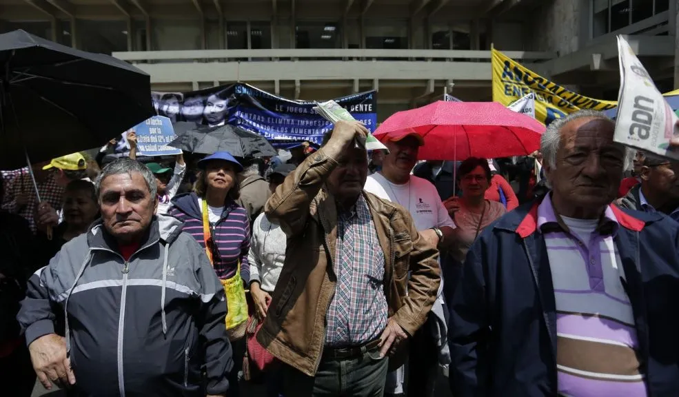 ¡Ojo! Si está a poco de pensionarse, no lo pueden echar. Le contamos por qué La Corte Suprema de Justicia falló a favor de un trabajador que, pese a cumplir con las semanas exigidas por la ley y llevar 10 años en la compañía, fue despedido sin justa causa. Le explicamos por qué esta práctica es ilegal para que no caiga en la trampa.