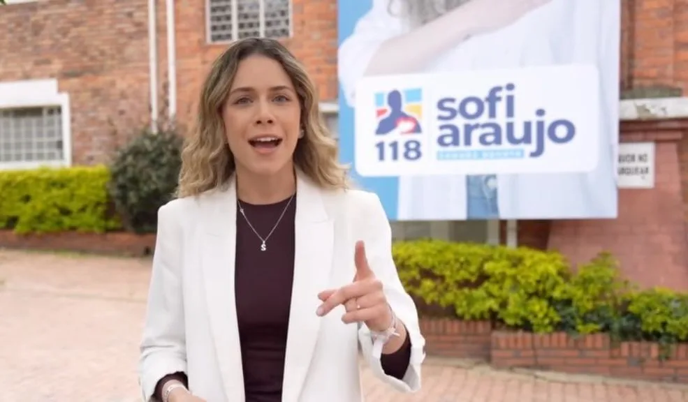 Candidata del Centro Democrático denunció amenazas y acoso Sofía Araujo, candidata a la Cámara de Representantes por el Centro Democrático, reveló este lunes ser blanco de una sistemática campaña de hostigamiento a través de su teléfono personal
