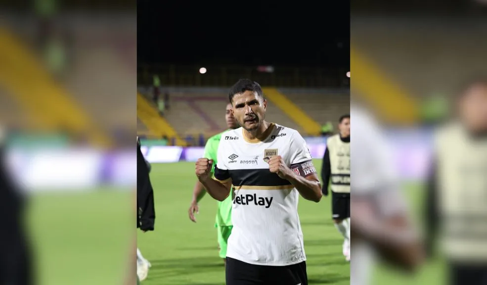 Larry Vásquez: “Será lindo enfrentar a Millonarios” Larry Vásquez habló con Q’HUBO sobre su etapa en Millonarios y el histórico gol contra Nacional que le dio el título en 2023. Además, detalló las razones de su retorno al país y su actualidad como líder y capitán del Internacional de Bogotá.