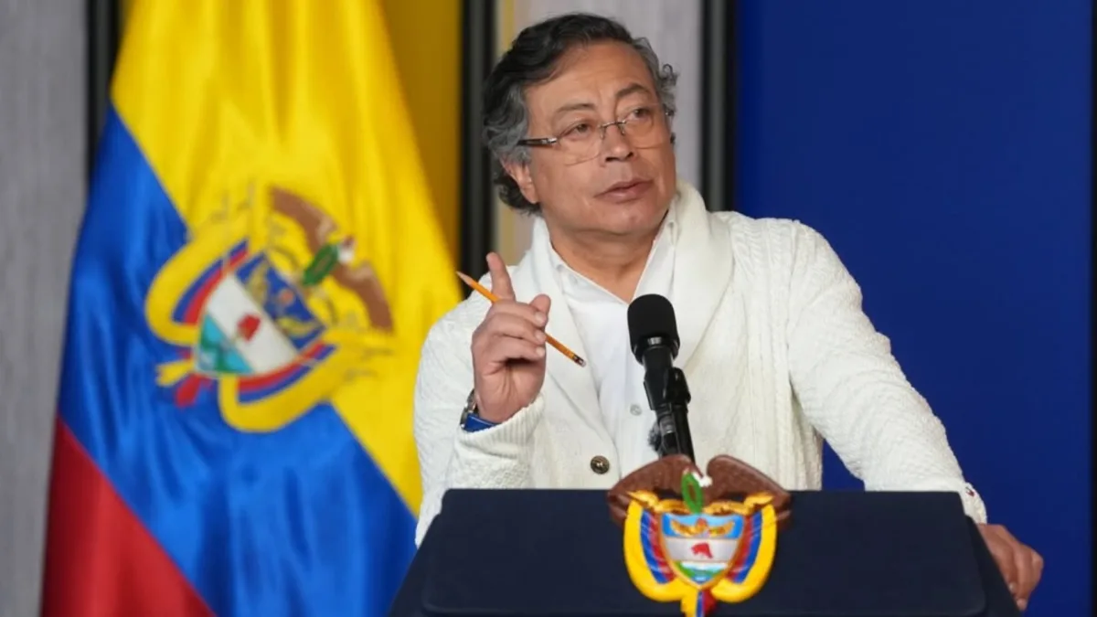 Presidente Petro anuncia alocución presidencial por el salario mínimo vital 2 Presidente Petro anuncia alocución presidencial por el salario mínimo vital