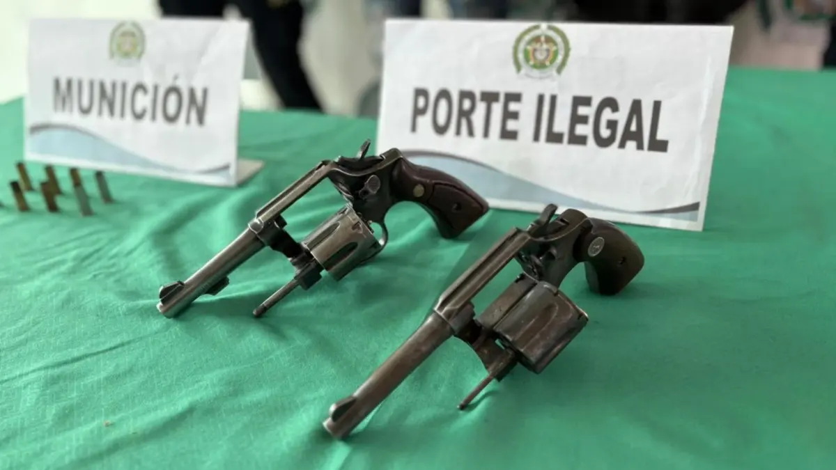 En Kennedy: capturan a dos hombres señalados de un homicidio a bala 1 En Kennedy: capturan a dos hombres señalados de un homicidio a bala La Policía Metropolitana de Bogotá logró la captura de dos hombres vinculados a un ataque sicarial ocurrido recientemente en la localidad de Kennedy.
