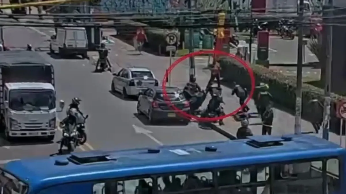 En Kennedy: capturan a dos hombres señalados de un homicidio a bala 2 En Kennedy: capturan a dos hombres señalados de un homicidio a bala La Policía Metropolitana de Bogotá logró la captura de dos hombres vinculados a un ataque sicarial ocurrido recientemente en la localidad de Kennedy.