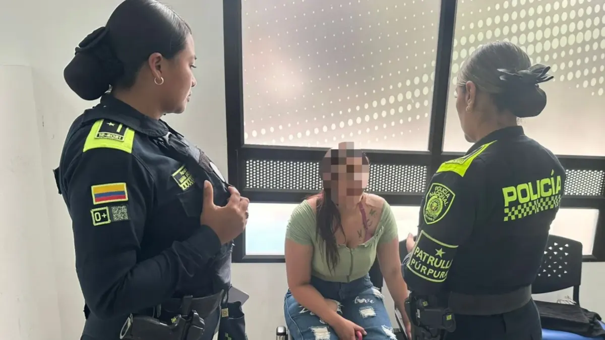 Cundinamarca: detenido por herir a su pareja con arma calibre 38 2 Cundinamarca: detenido por herir a su pareja con arma calibre 38 Un nuevo caso de violencia contra la mujer se registró en el municipio de Madrid, en Cundinamarca, donde un hombre fue detenido en flagrancia luego de presuntamente herir a su pareja sentimental con un arma de fuego.
