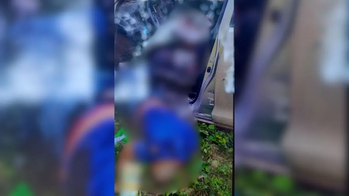 Dos miembros del esquema de seguridad del senador Jairo Castellanos fueron asesinados 2 Dos miembros del esquema de seguridad del senador Jairo Castellanos fueron asesinados El objetivo fue el esquema de protección del senador Jairo Castellanos, del Partido Verde, cuyo vehículo fue blanco de un atentado que dejó como saldo trágico la muerte de un agente de la Policía y un miembro de la Unidad Nacional de Protección (UNP).