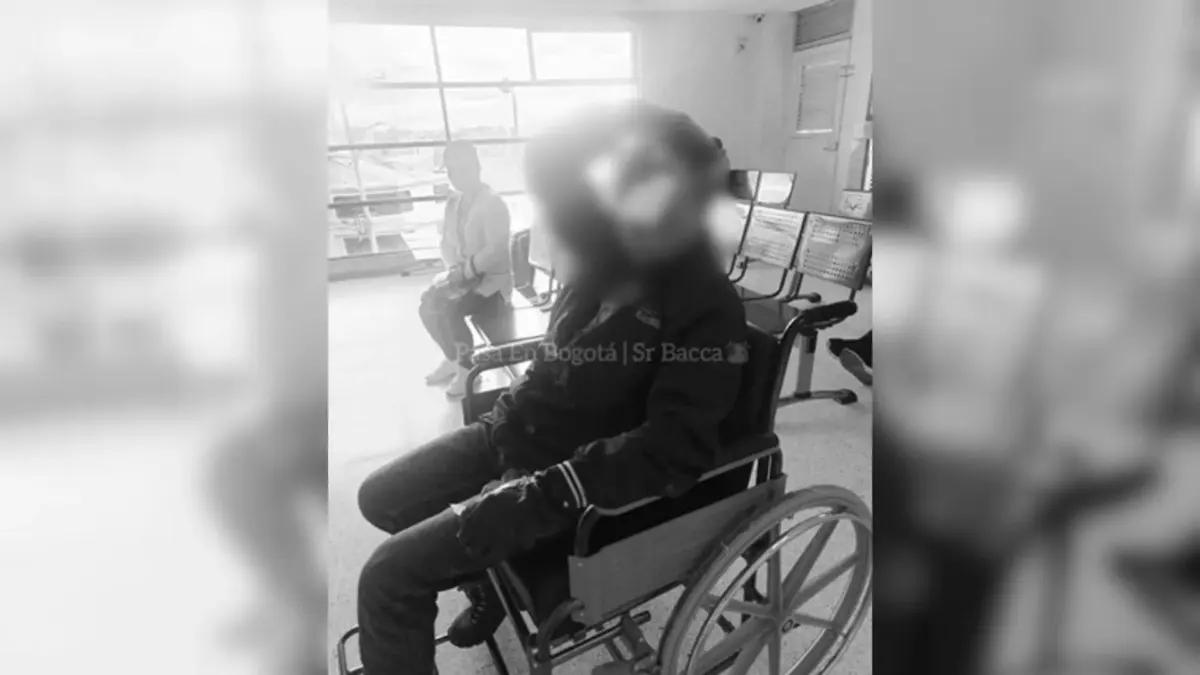 EN VIDEO: habitante de calle atacó brutalmente a un vendedor ambulante Un video captó el momento en el que un vendedor de tintos que recorría las calles del barrio El Paraíso, Ciudad Bolívar, fue víctima de una agresión brutal e injustificada a plena luz del día.